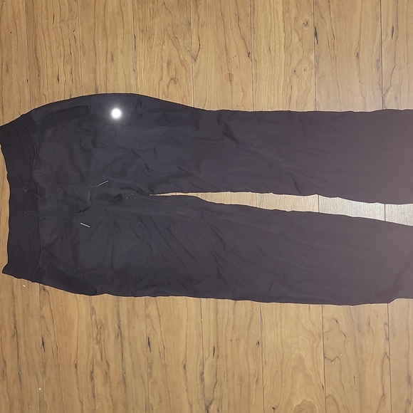 Lululemon pants - Picture 1 of 4